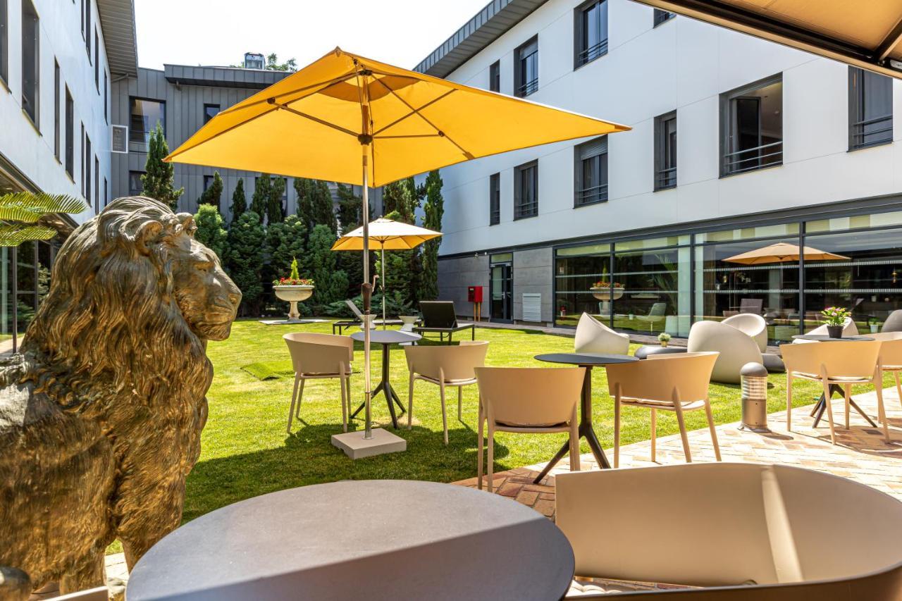 생클루 Les Jardins De St Cloud 아파트 호텔 외부 사진
