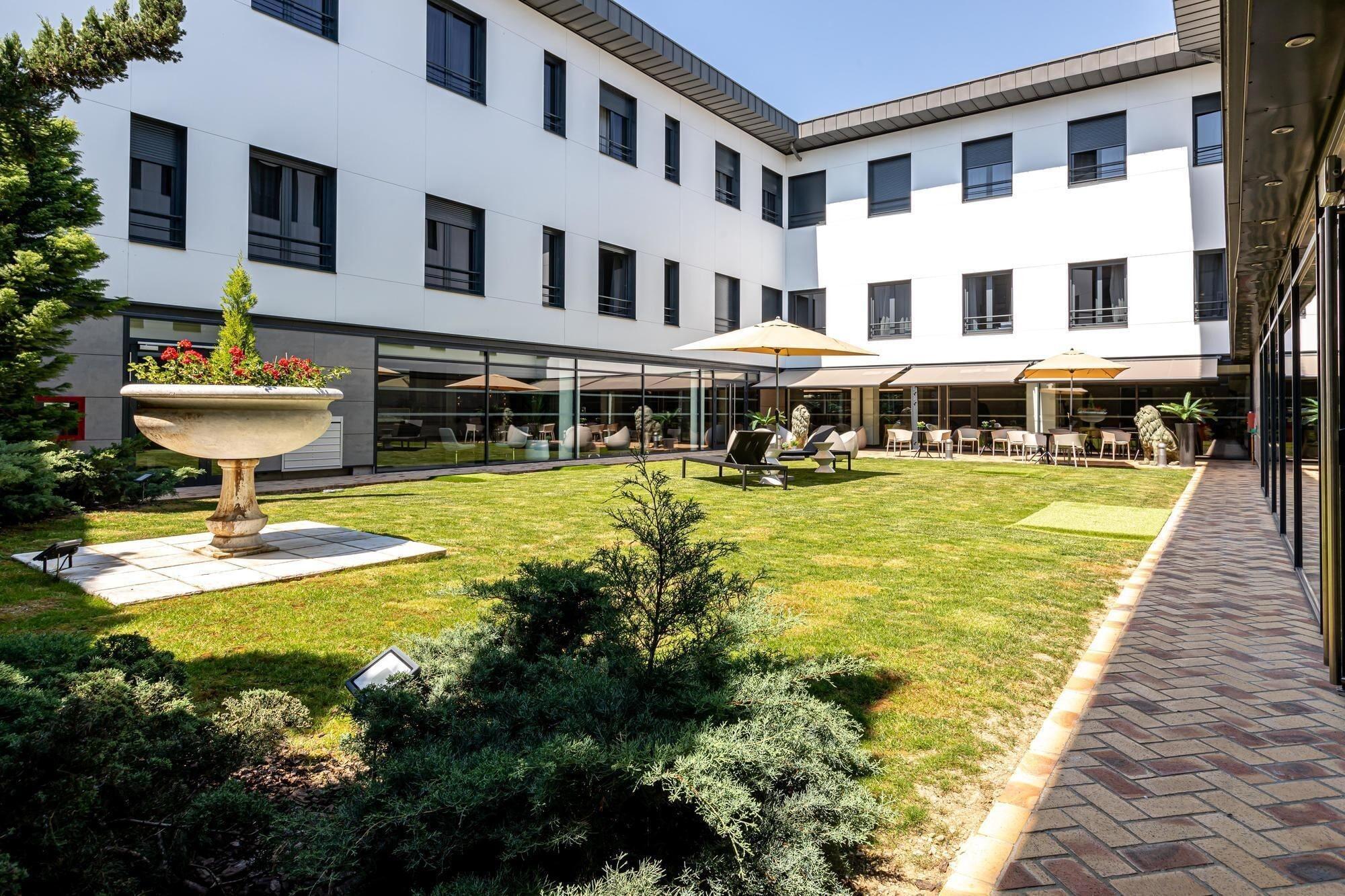 생클루 Les Jardins De St Cloud 아파트 호텔 외부 사진